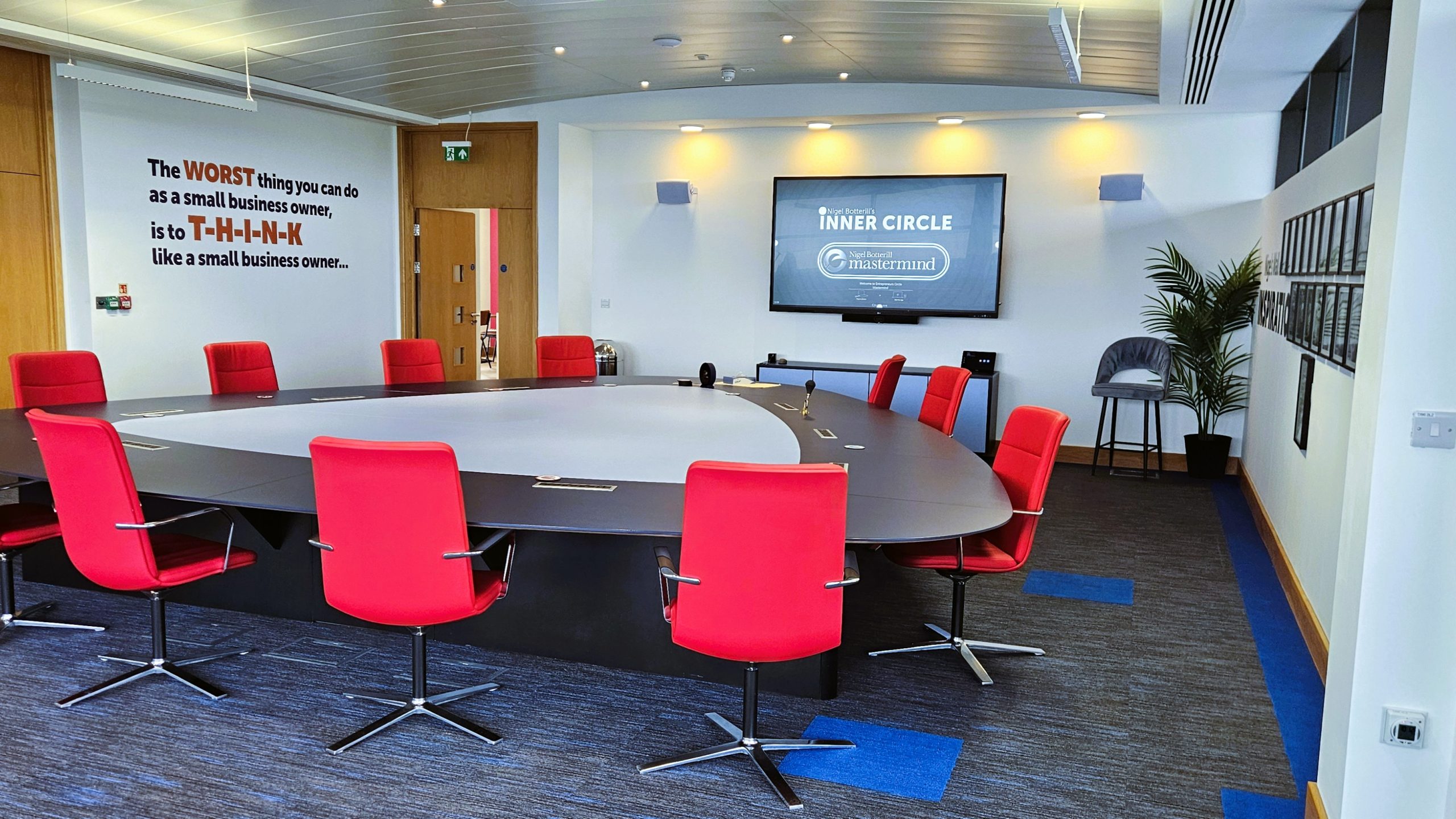 Mastemind room at Entrepreneurs Circle set up for business leaders and hybrid collaboration